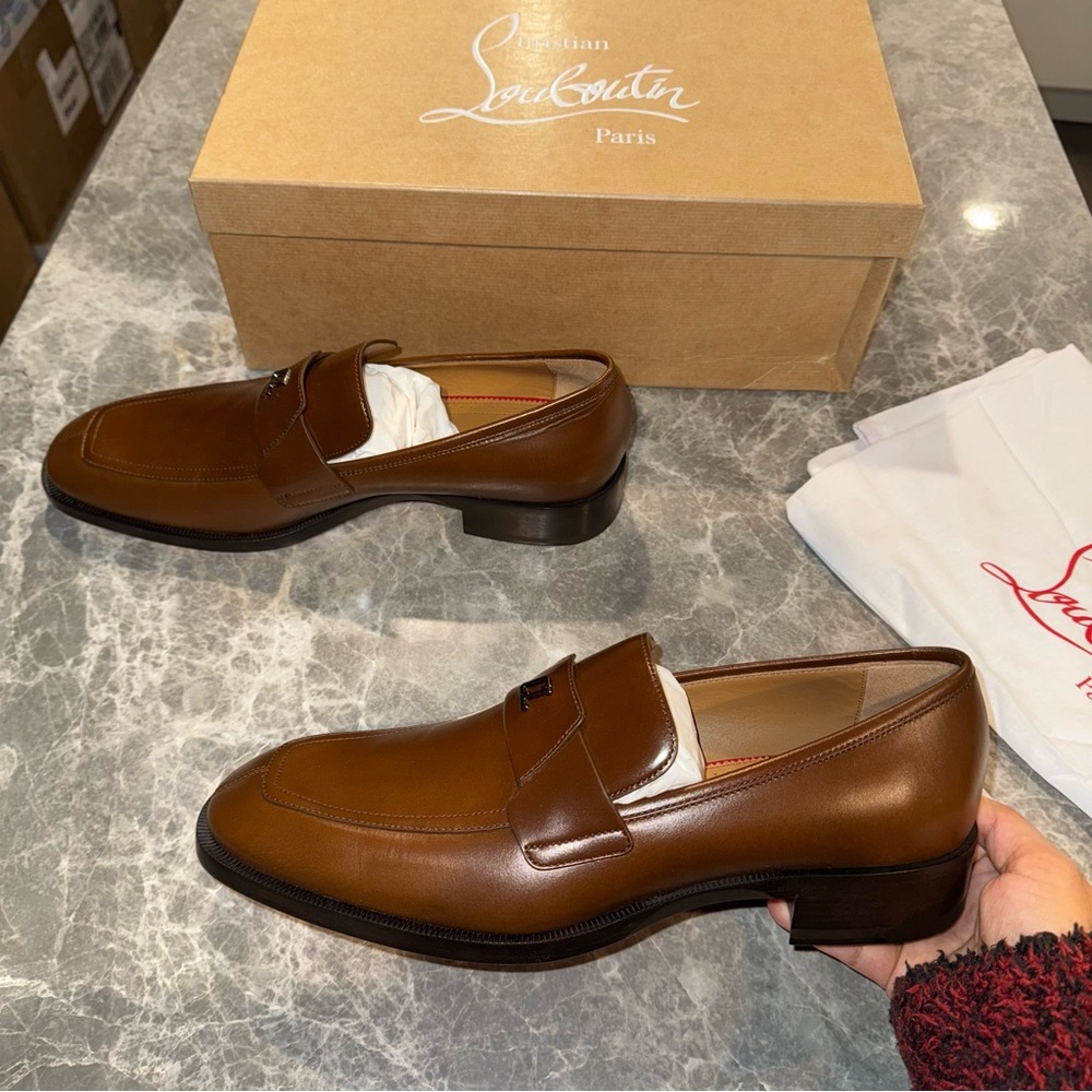 New Size 43 Christian Louboutin Varsimoc monogram-plaque leather loafers brown - Picture 5 of 10
